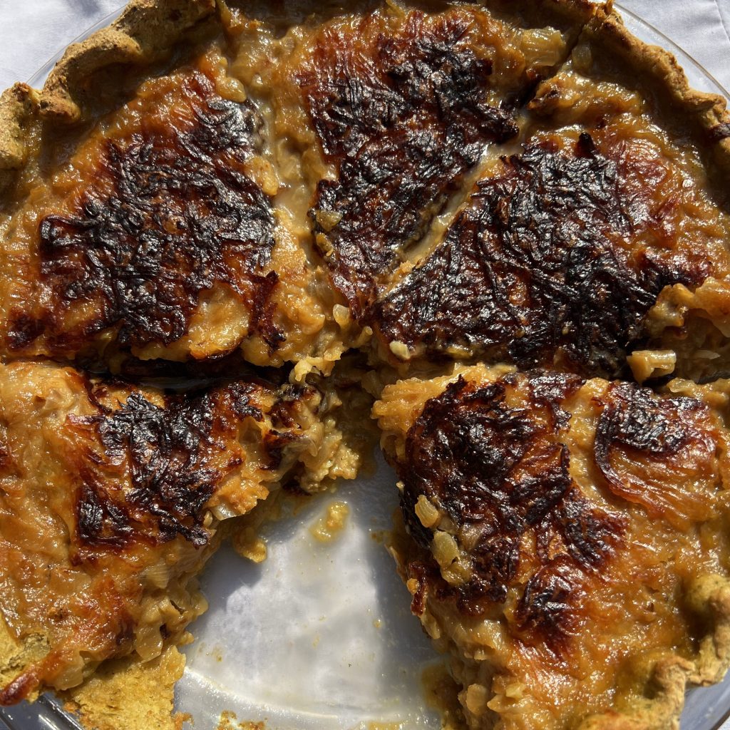 Tarta de cebolla con queso&nbsp;🧀